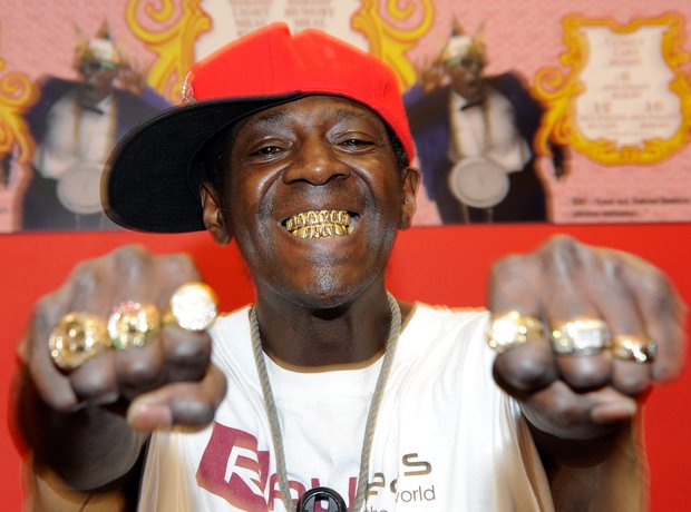 flavor-flav-1383240536-view-0.jpg